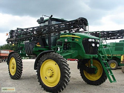 JOHN DEERE