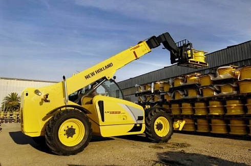 Ремонт мотора ходу New Holland LM1333